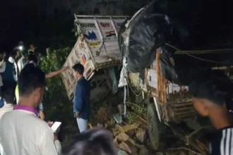 गिरिडीह में ट्रक ने कई गाड़ियों और राहगीरों को रौंदा, 5 की मौत, 4 की हालत गंभीर