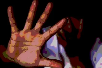 रांची में दुष्कर्म के बाद हत्या की आशंका, सड़क किनारे मिला महिला का शव; वाहन से कुचलने की भी चर्चा