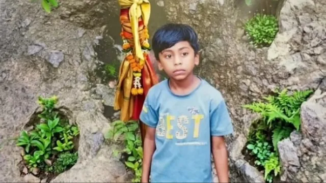 सांप कांटने से पिता-पुत्र की मौत, गर्मी के कारण राम में जमीन परा सोये थे दोनों