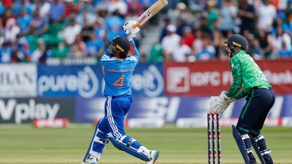 India vs Ireland:वर्ल्ड चैंपियन इंडिया को आयरलैंड ने टी-20 में 34 रनों से हराया, भारतीय बल्लेबाज हुए फेल