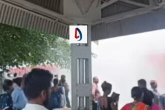 हटिया-पटना कोसी एक्सप्रेस के डब्बों में लगी आग, दो कोच के निचले हिस्से से निकला धुआं