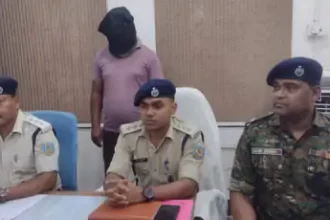 जामताड़ा में 22 लाख की ज्वेलरी लूट का मास्टरमाइंड गिरफ्तार, 18 संगीन मामलों का आरोपी फिरोज अंसारी चढ़ा पुलिस के हत्थे