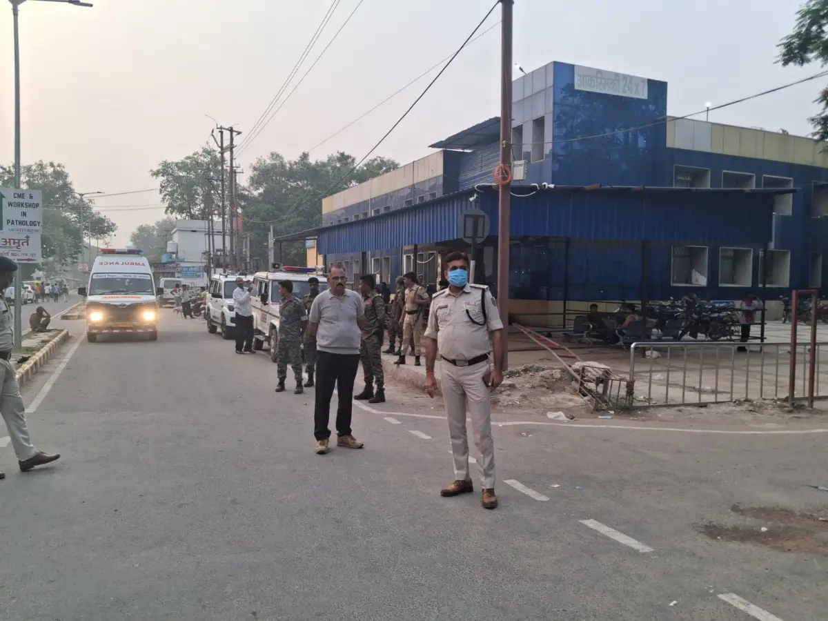 मुजफ्फरपुर में कुख्यात अपराधी और पुलिस के बीच मुठभेड़, प्रॉपर्टी डीलर हत्याकांड के आरोपी बदमाश को लगी गोली