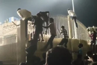 JSCA स्टेडियम में JPL का फाइनल देखने दोगुने दर्शक पहुंचे, बेकाबू भीड़ ने तोड़ा गेट, भगदड़ में 12 से अधिक घायल