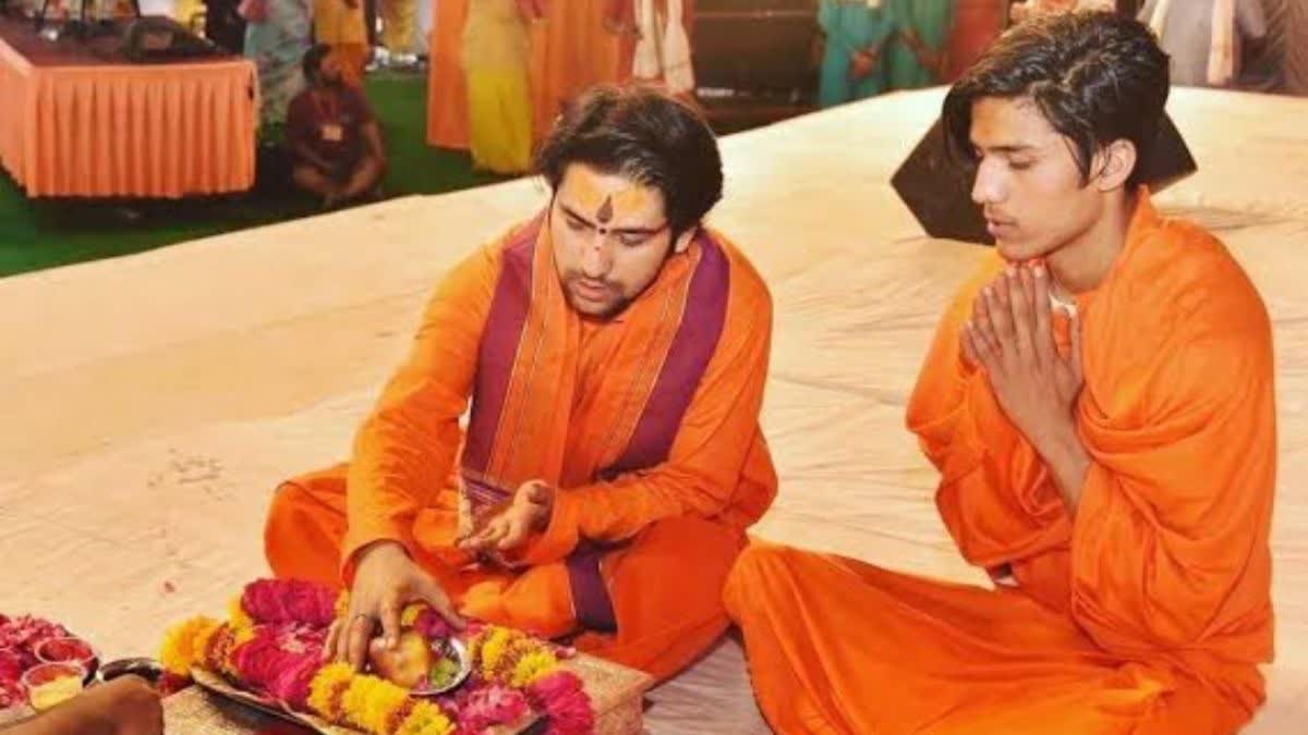 बागेश्वर धाम के धीरेंद्र शास्त्री भाई शालिग्राम गर्ग गिरफ्तार , जमीन विवाद मामले में गोली मारने का आरोप