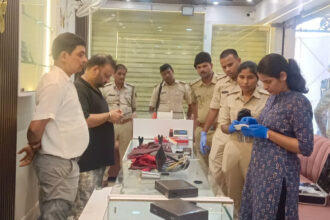 Jewelry shop robbed in Bikramganj Rohtas