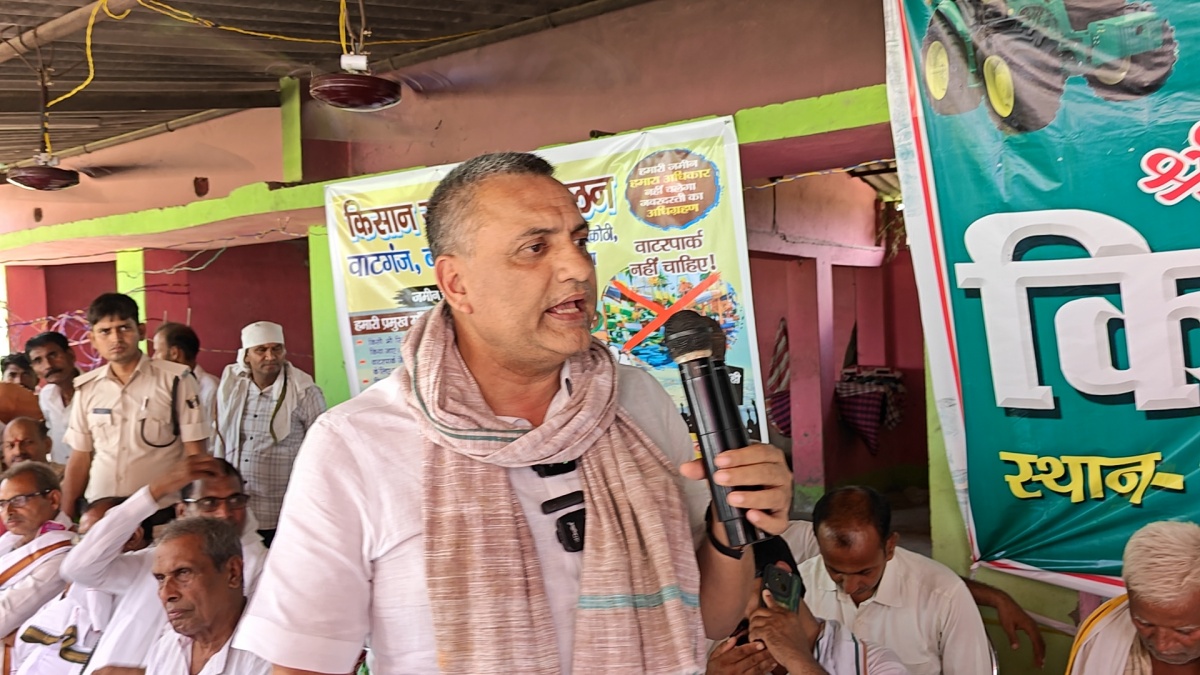 RJD सांसद सुधाकर सिंह पर भूमि विवाद में प्राथमिकी दर्ज, हत्या का प्रयास और पॉकेटमारी का आरोप
