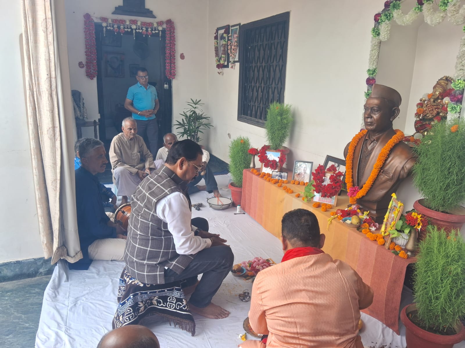 6