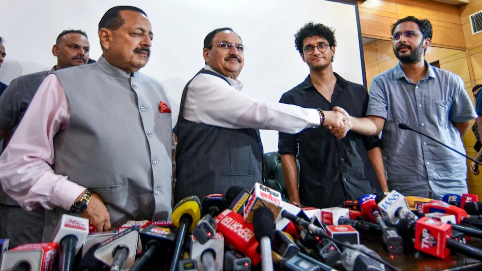 CJP का सरकार को अल्टीमेटम, छात्रों पर पुलिस का एक्शन रोकें, गारंटी पर अमल करें नहीं तो फिर से उतरेंगे सड़क पर