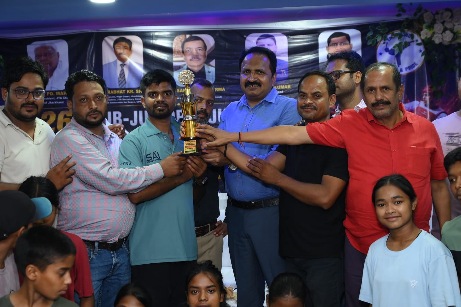 झारखंड के 700 ताइक्वांडो खिलाड़ियों के दमखम से गूंजा लोहरदगा, रांची बनी ओवरऑल चैंपियन, मेजबान को मिला अनुशासन का ताज 8 8 3