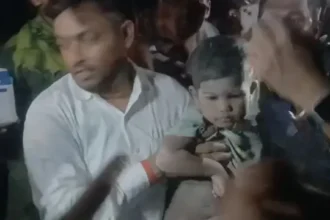 Gaya Borewell Rescue Operation: 7 घंटे की कड़ी मशक्कत के बाद बोरवेल से बाहर निकला पीयूष, 300 फीट गहरे बोरवेल में गिर गया था मासूम