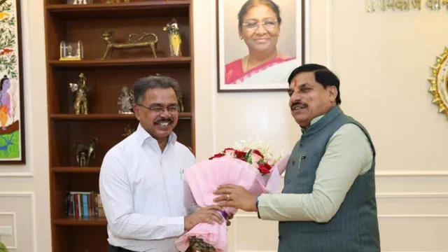 मध्यप्रदेश के मुख्य सचिव बने झारखंड के अशोक कुमार बर्णवाल, धनबाद के IIT-ISM के हैं गोल्ड मेडलिस्ट