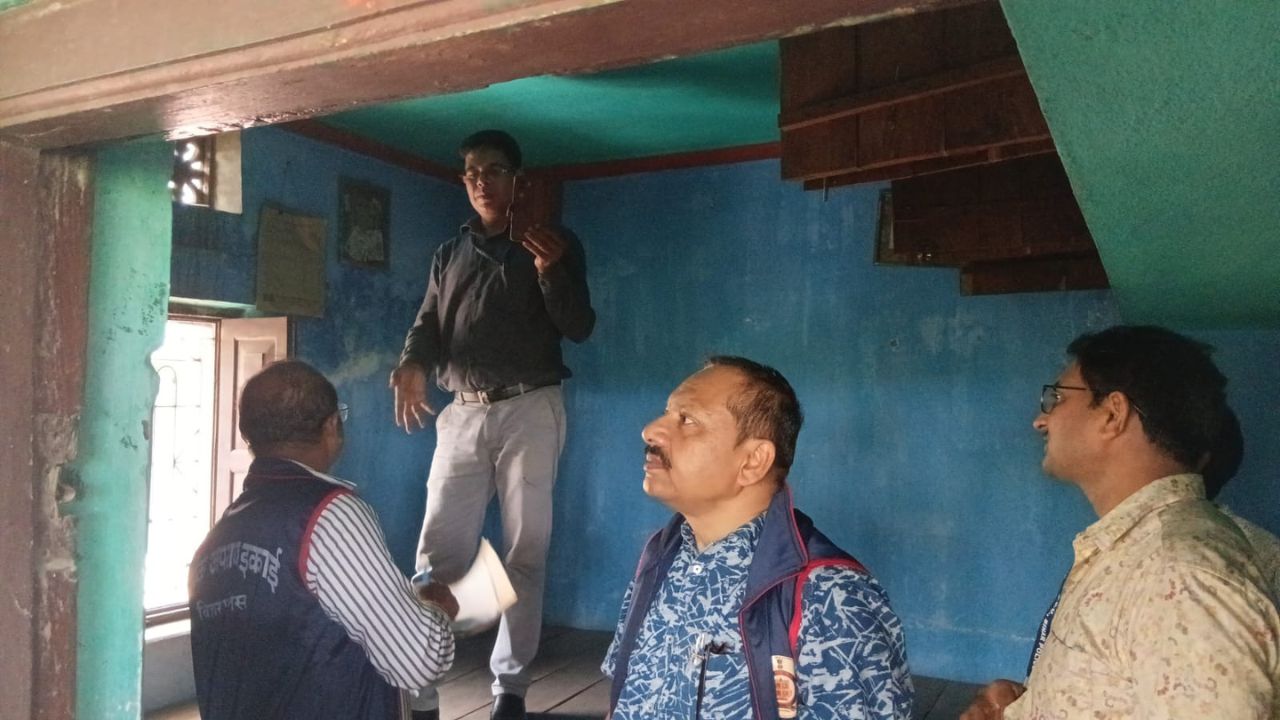 बिहार में एक्साइज इंस्पेक्टर के 5 ठिकानों पर छापेमारी, EOU ने आय से अधिक संपत्ति मामले में की कार्रवाई