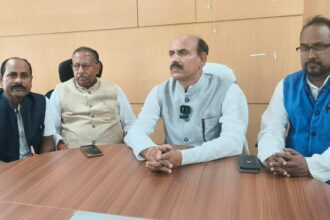 पलामू में कानून-व्यवस्था पर केएन त्रिपाठी का हमला, प्रभात मेहता हत्याकांड में पुलिस की भूमिका पर उठाए सवाल
