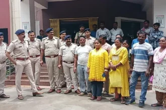 रूंगटा पार्क जाने निकलीं 4 सहेलियां, 3 रहस्यमय ढंग से लापता, पुलिस ने पश्चिमी सिंहभूम से सकुशल बरामद किया