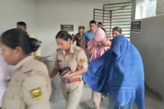स्पा सेंटर की आड़ में चल रहा था देह व्यापार, दरभंगा में दिल्ली की 2 और गुजरात 1 की महिला समेत 7 गिरफ्तार