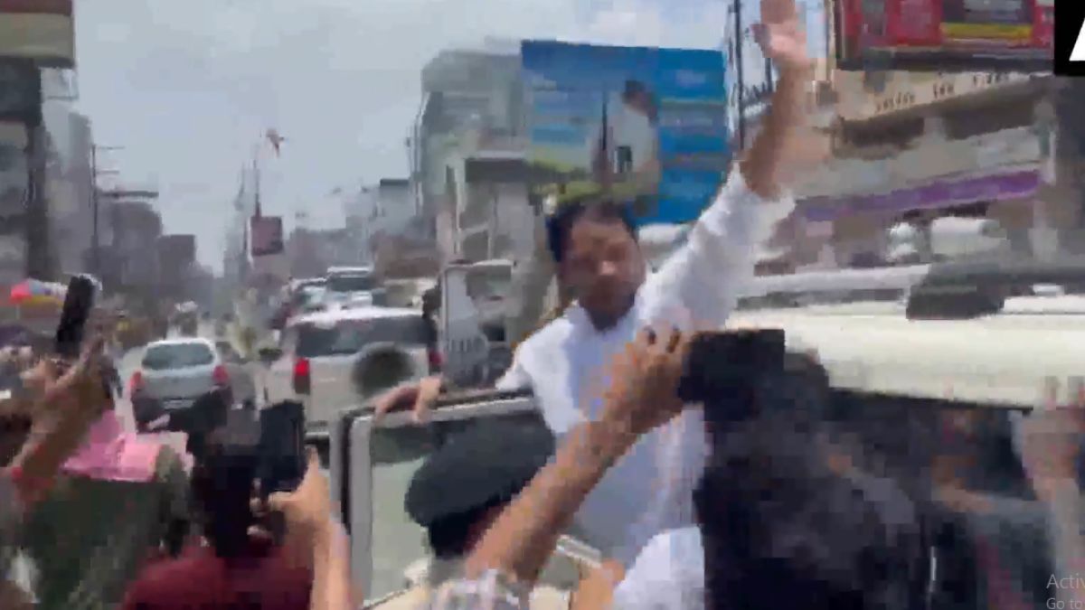 बिहार बंद के दौरान कई जिलों में हिंसा,छपरा में पुलिस की गाड़ी जलाई, सीवान में SP घायल,तेज प्रताप यादव हिरासत में 1 tej pratap 1 1784965956885