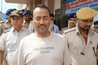 सीवान जेल में बंद पूर्व MLC प्रत्याशी रईस खान की तबीयत बिगड़ी, सदर अस्पताल में हुआ इलाज