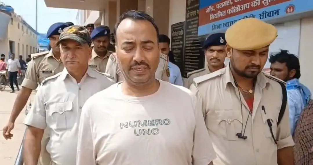 सीवान जेल में बंद पूर्व MLC प्रत्याशी रईस खान की तबीयत बिगड़ी, सदर अस्पताल में हुआ इलाज