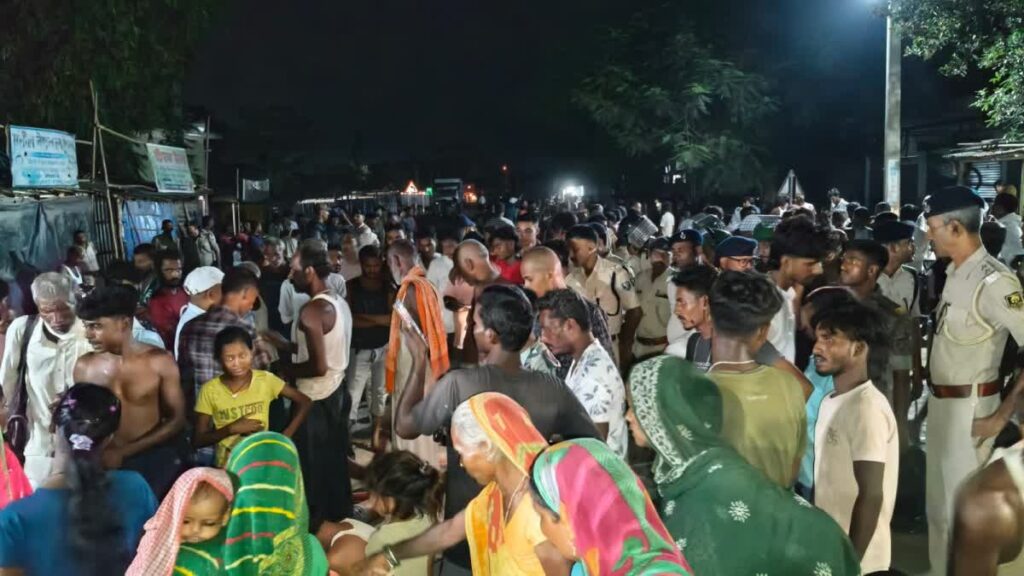 बिहार के सुपौल में भीषण सड़क हादसा, भजन-कीर्तन कर रहे लोगों को कार ने रौंदा, 5 की मौत