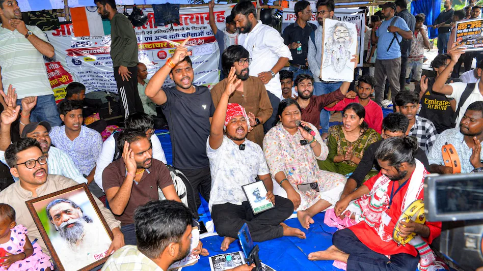 Ranchi Student Protest: मुख्यमंत्री हेमंत सोरेन ने मंत्रियों के साथ की बैठक, छात्रों के साथ 4 मंत्री की रविवार दोपहर 12 बजे मीटिंग