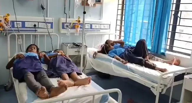 मिड-डे-मिल में नमक की जगह दे दिया डिटर्जेंट पाउडर, 34 बच्चे हो गये बीमार 1 NALANDA MDM NEWS 1787108819678