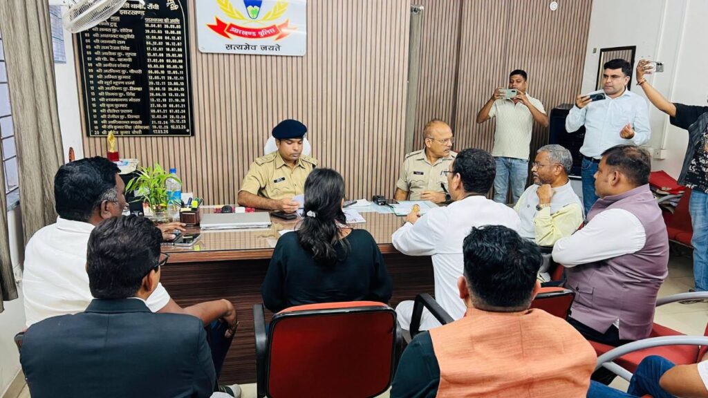 रांची में छात्रा ने JMM के 8 लोगों के खिलाफ नामजद FIR दर्ज कराया, बाबूलाल मरांडी समेत BJP के कई नेता रहें मौजूद