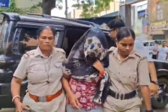 पाकिस्तानी गैंगस्टर शहजाद भट्टी के एजेंट की गर्लफ्रेंड अर्पिता सरकार बरहरवा से गिरफ्तार, बंगाल के मुख्यमंत्री शुभेंदु अधिकारी को जान से मारने की थी योजना