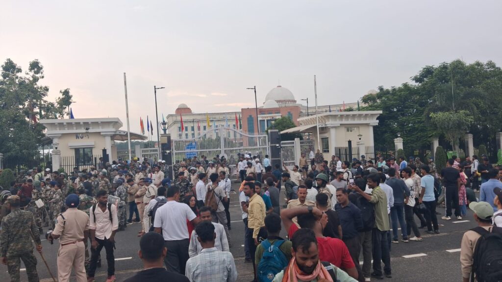 Ranchi dc on protesters