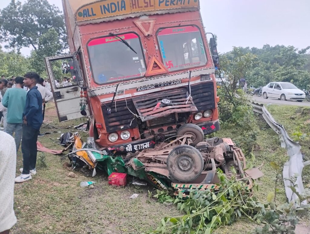 Lohardaga Accident