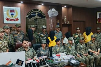 JJMP के सबजोनल सदस्य रामदेव लोहरा समेत 4 उग्रवादी गिरफ्तार, 5 लाख का इनामी भी शामिल, गुमला पुलिस को मिली बड़ी कामयाबी