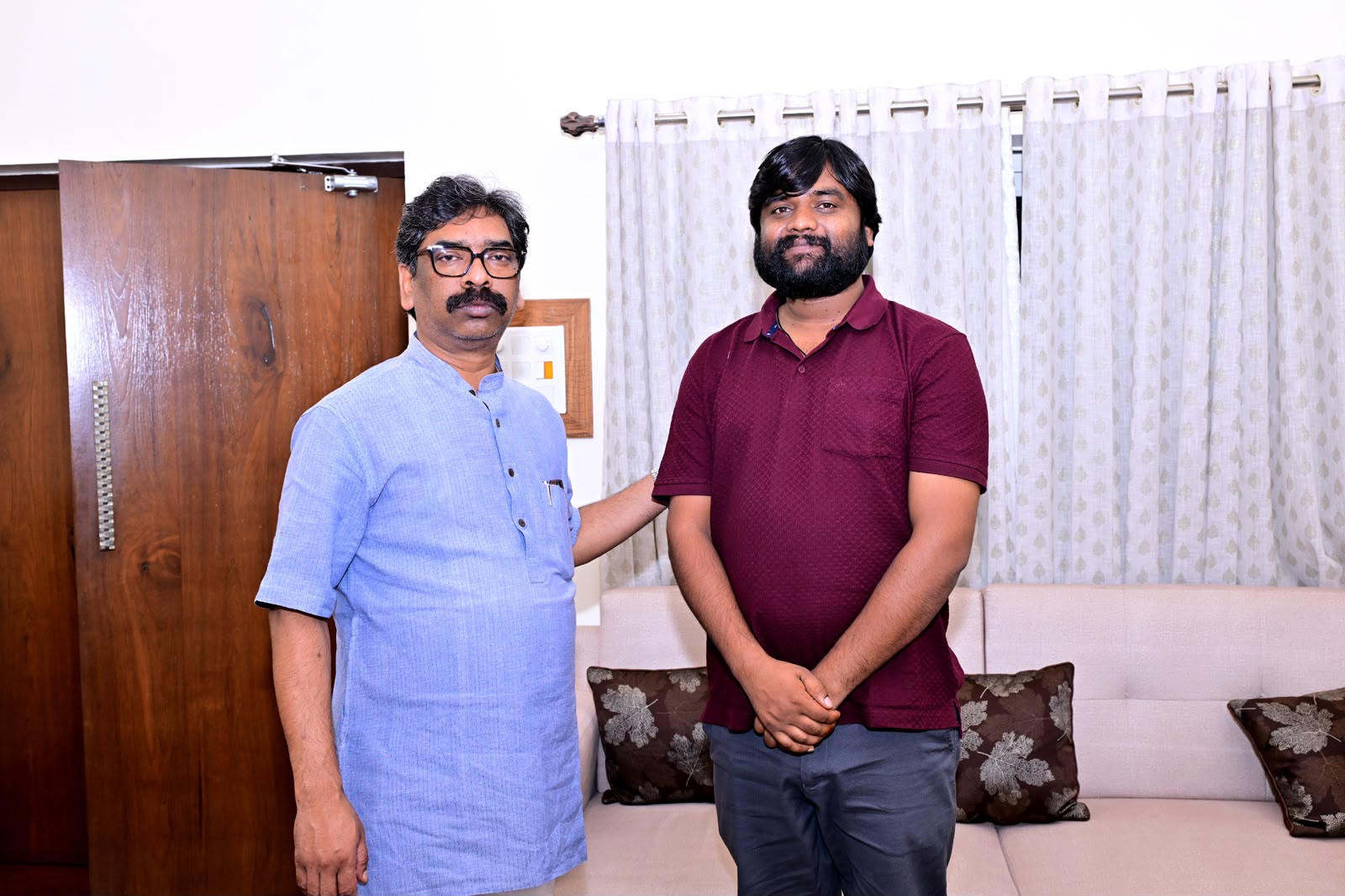 लोहरदगा JMM जिलाध्यक्ष मोजम्मिल अहमद ने की CM हेमंत सोरेन से मुलाकात, जिले के सांगठनिक गतिविधियों और आगामी कार्ययोजना पर हुई चर्चा