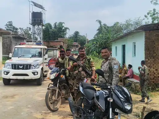 लोहरदगा के कुडू में नशे का विरोध करने पर बेटे की हत्या, टांगी से वार कर पिता ने उतारा मौत के घाट, गिरफ्तार