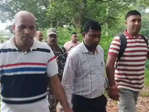 गुमला में ACB की बड़ी कार्रवाई, मनरेगा BPO हरीश प्रजापति रिश्वत लेते गिरफ्तार