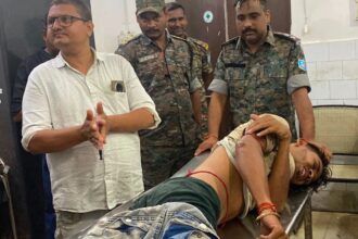 गिरिडीह में थाने के अंदर युवक की पिटाई का वीडियो आया सामने, तबीयत बिगड़ने के बाद अस्पताल में कराया गया भर्ती