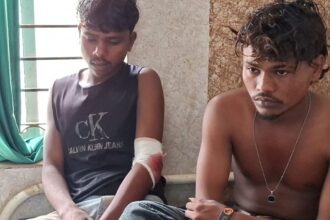 प्रेमिका से मिलने गयाजी से चतरा पहुंचे तीन प्रेमी, गांव वालों ने कर दी पिटाई, दो युवकों की हालत गंभीर, एक हुआ फरार