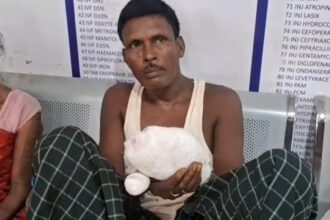 पलामू के जंगल में खुखड़ी चुनने के दौरान बम विस्फोट, ग्रामीण का हाथ बुरी तरह जख्मी