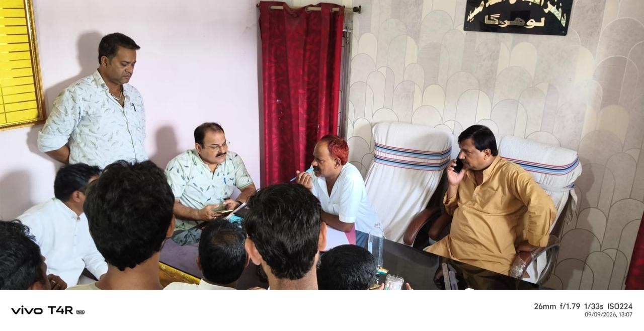 लोहरदगा में जामा मस्जिद और बाबा दुखन शाह के मजार में कथित तोड़फोड़ से उबाल, युवक हिरासत में, साजिश के आरोप ने बढ़ाई चिंता 3 WhatsApp Image 2026 09 09 at 6.58.58 P