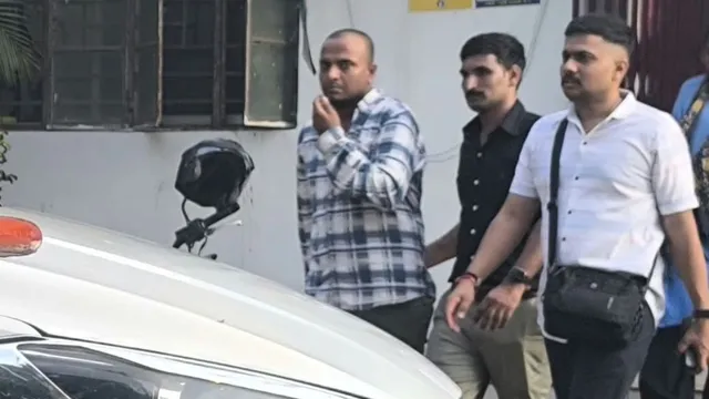 ब्रिक्स में विस्फोट की धमकी देने वाला देवघर से गिरफ्तार, गुजरात पुलिस ने ससुराल से गुलशन को किया अरेस्ट
