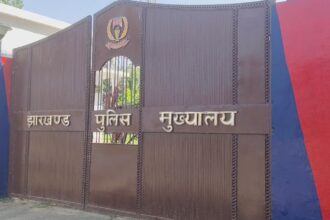 कोलकाता पंडाल हादसे के बाद झारखंड पुलिस अलर्ट, सभी जिलों में सुरक्षा ऑडिट का निर्देश