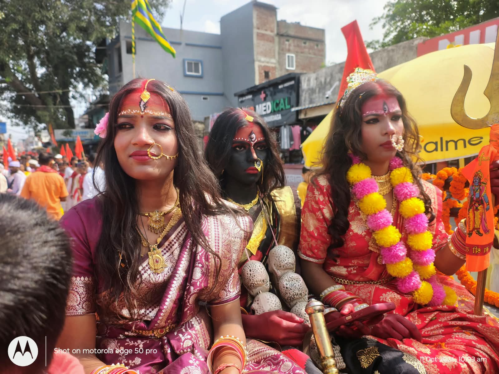 लोहरदगा की रामलीला में उमड़ा आस्था का सैलाब, संजय सेठ बोले- त्याग, मर्यादा और कर्तव्य का संदेश देता है प्रभु श्रीराम का जीवन 3 2 1