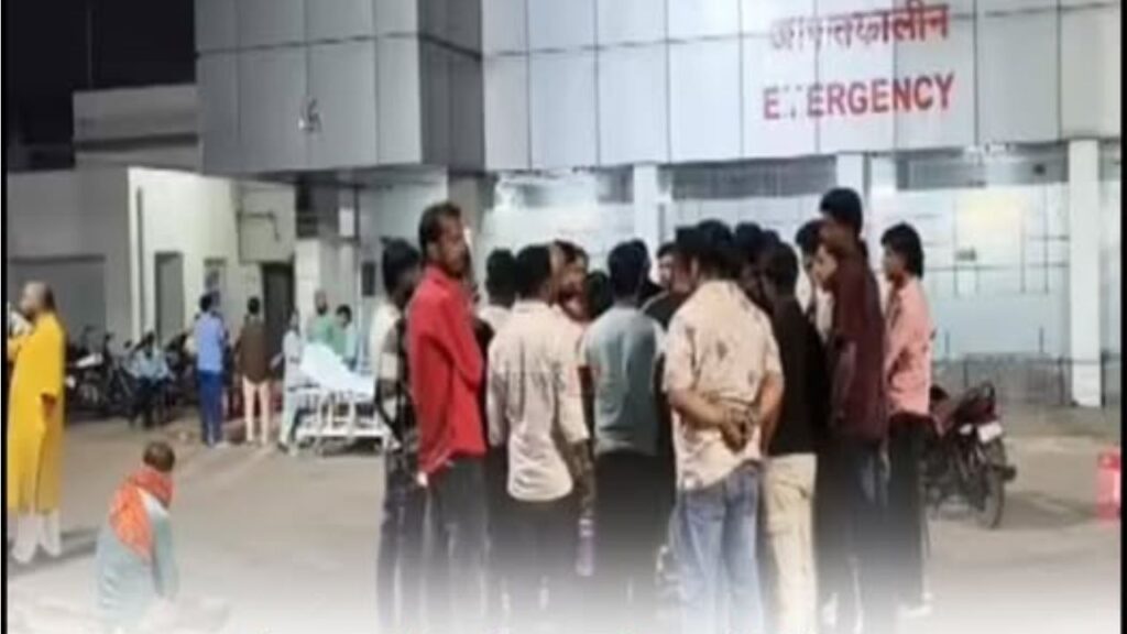 सरायकेला के आदित्यपुर में दुर्गा पूजा मेला में खूनी झड़प, चाकूबाजी में एक की मौत, दूसरे की हालत गंभीर