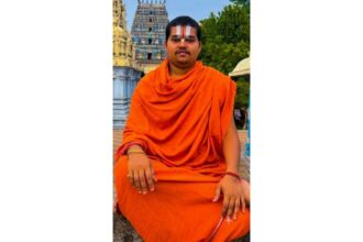 भद्रकाली मंदिर परिसर में फंदे से लटके मिले पुजारी, बक्सर के रहने वाले थे मृतक