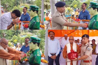 शहीद SP अजय सिंह की 27वीं पुण्यतिथि पर श्रद्धांजलि सभा, लोहरदगा में पुलिस अधिकारियों व जनप्रतिनिधियों ने दी श्रद्धांजलि