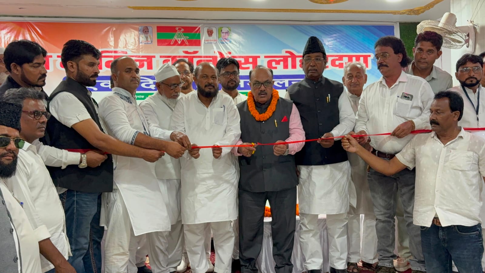 लोहरदगा में ऑल इंडिया मोमिन कॉन्फ्रेंस का सम्मेलन, मोमिन समाज ने उठाई शिक्षा से रोजगार तक हक की आवाज, 11 सूत्री प्रस्ताव पारित 2 WhatsApp Image 2026 10 06 at 7.00.58 PM