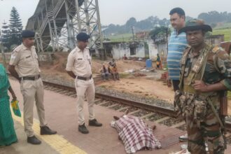 रांची-लोहरदगा रेल लाइन पर बड़ा हादसा, मेमू पैसेंजर ट्रेन से कटकर अधेड़ की दर्दनाक मौत, परिजनों में कोहराम