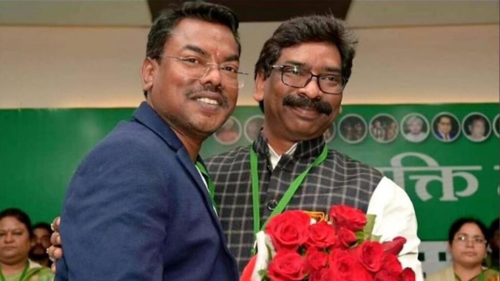 Basant soren को देखने सिंगापुर जायेंगे मुख्यमंत्री Hemant Soren, दशहरा के बाद जाने की संभावना