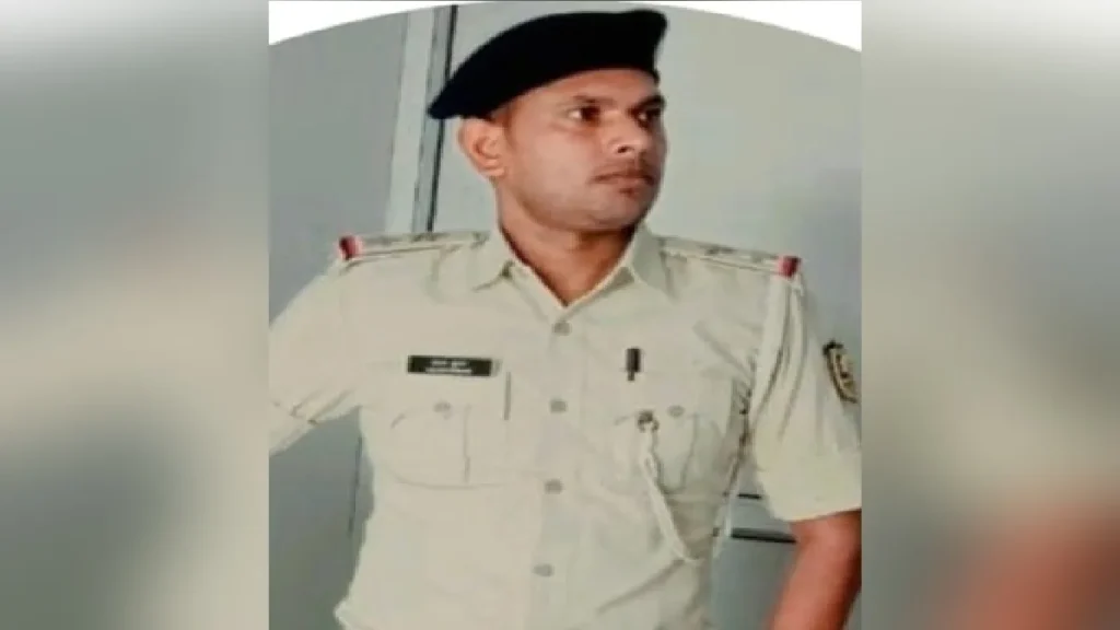 दारोगा पीड़ित युवती से फोन पर करता था गंदी बात, एसएसपी ने की कार्रवाई