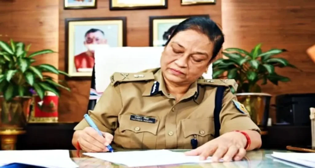 झारखंड में DGP नियुक्ति का मामला: सुप्रीम कोर्ट ने नियामवली उल्लंघन के मामले में तदाशा मिश्रा को जारी किया नोटिस