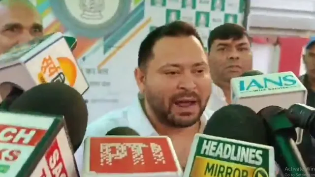 तेजस्वी यादव का अनंत सिंह समेत तीन नेताओं पर तंज,'गद्दारी करने वाले की स्थिति देख लीजिए